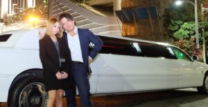 リムジンレンタル (8)